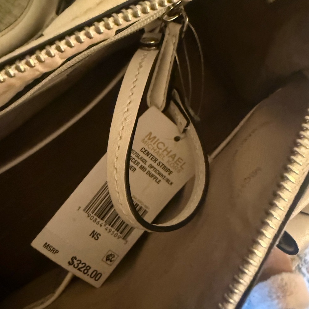 Michael Kors White and Black Women's Bag - Picture 5 of 8